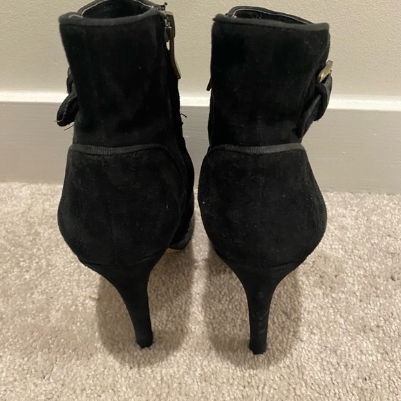 Sam Edelman Black Bootie - Picture 7 of 7